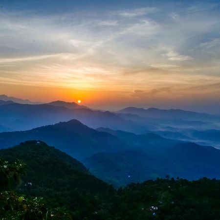 Chillax Resorts Palakkayam Thattu Paithalmala Exterior photo