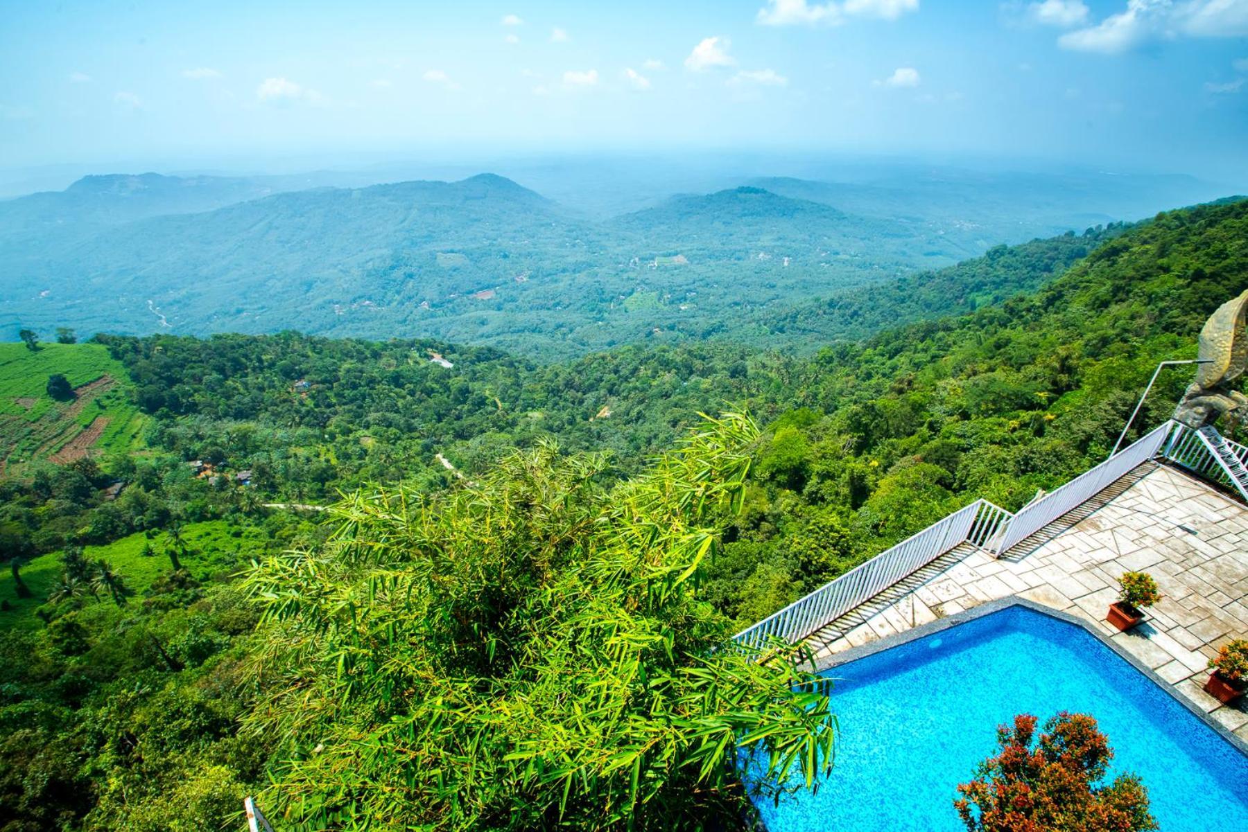 Chillax Resorts Palakkayam Thattu Paithalmala Exterior photo