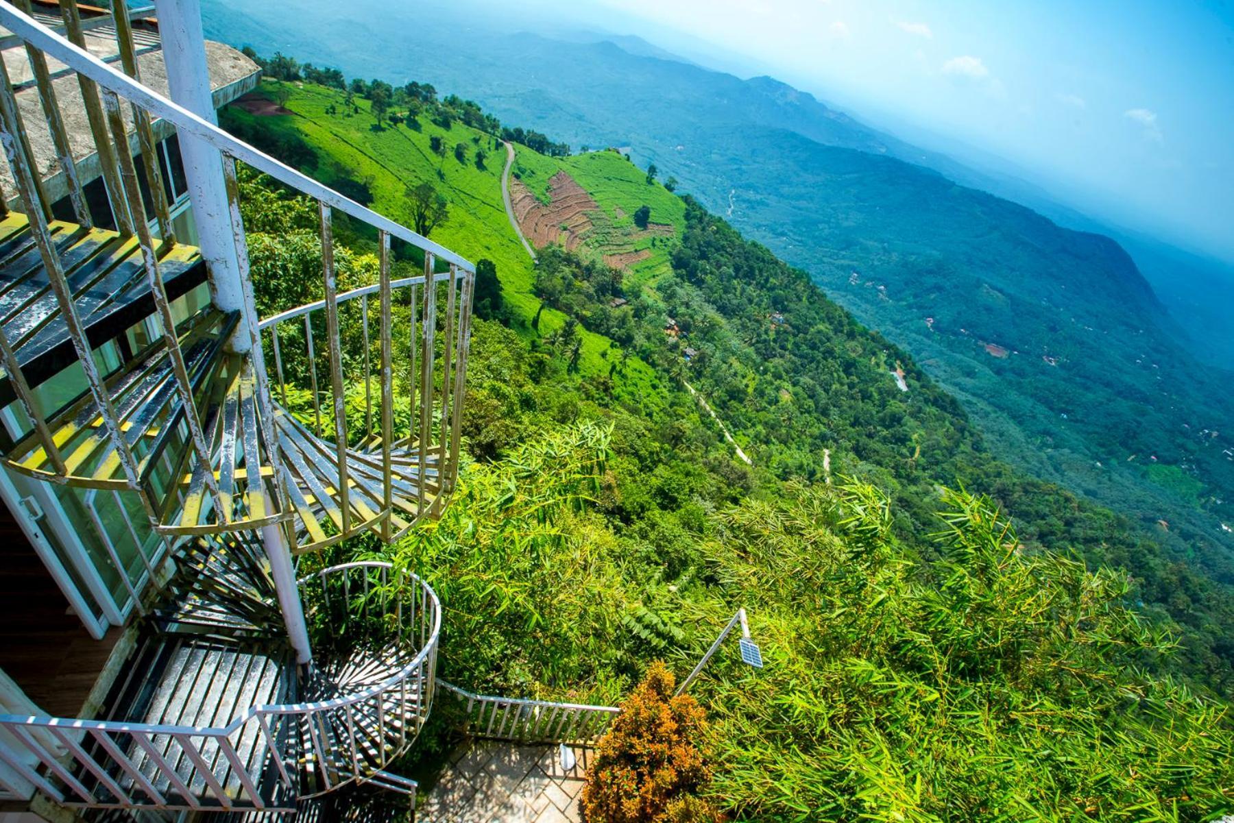 Chillax Resorts Palakkayam Thattu Paithalmala Exterior photo